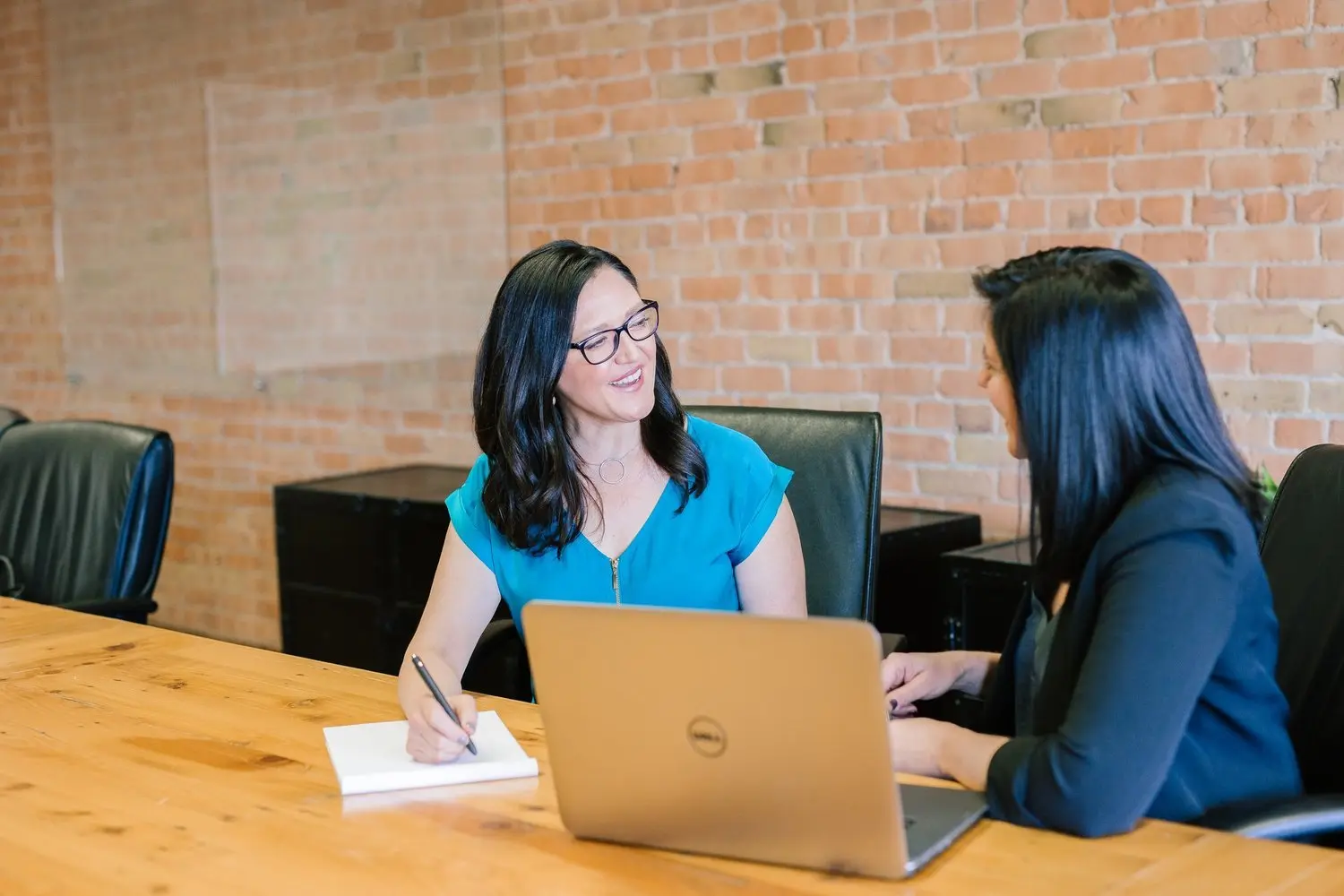 The importance of mentoring in the workplace - Blog Image